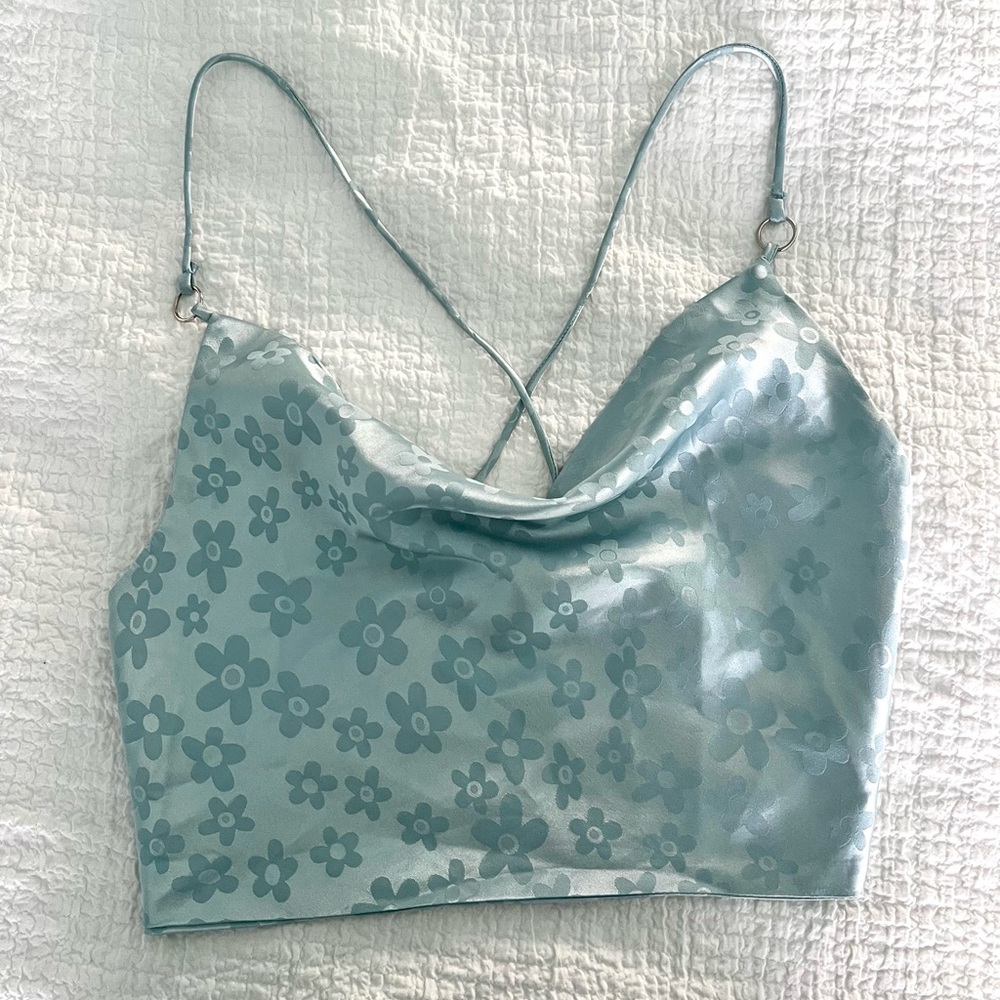 Princess Polly blue flower tank top